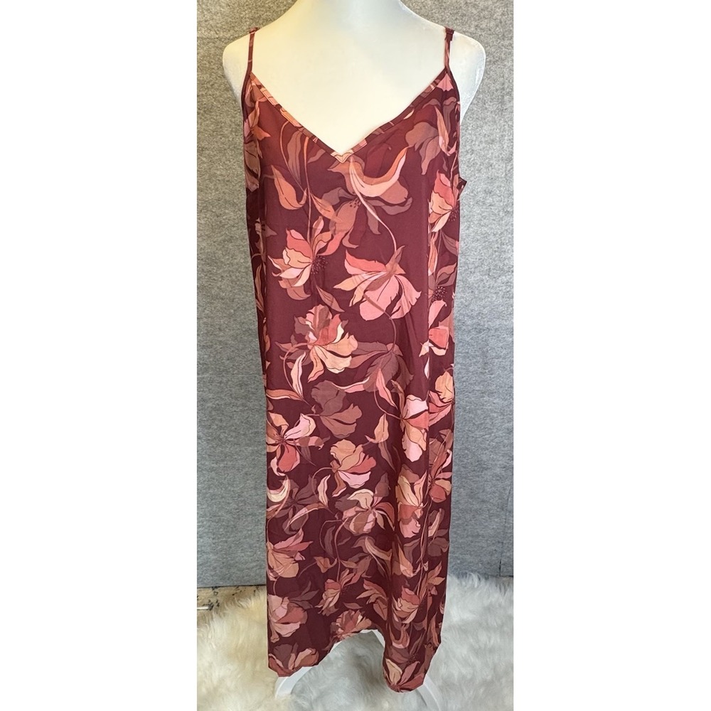 International Concepts  Size M Floral Burgundy Bias Cut Silhouette Slip Dress
